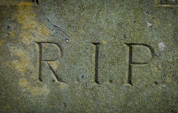 What does RIP mean? The acronym simply explained - Practical Tips