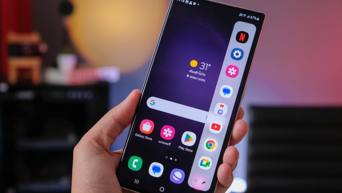 Bangkok,Thailand,:,Samsung,Launch,The,New,Galaxy,Samsung,Galaxy